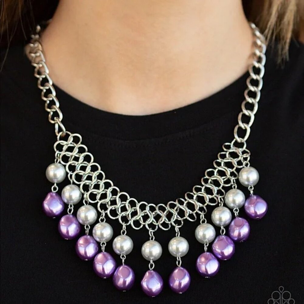 $5 for $25💜 Silver Chain Statement Necklace 💜